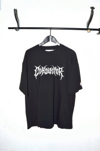 el conductorH / Metal Logo Print T-shirt