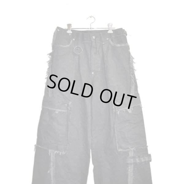 画像2: MINUS / Slash Seam Twist Cargo Jeans (NOIR) (2)