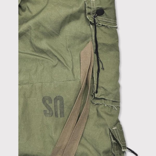 画像4: MINUS / Slash Seam HBT Cargo(Vintage US ARMY Sleeping Bag Case) (4)